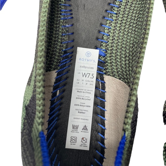 Rothys | The Point in Olive Camo 7.5 - Picture 8 of 11